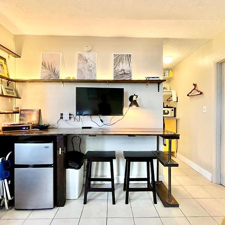 Sunset Studio Daytona Beachfront Esterno foto