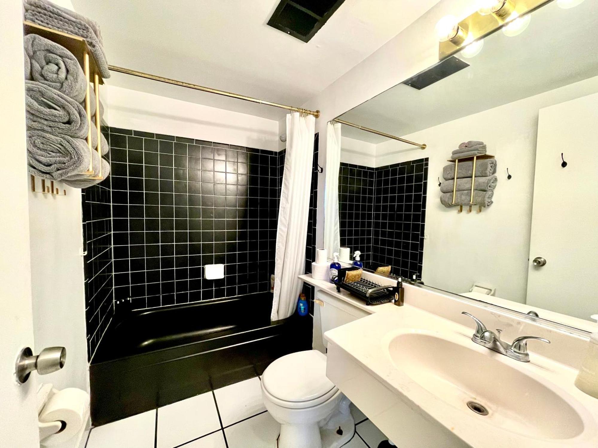 Sunset Studio Daytona Beachfront Esterno foto